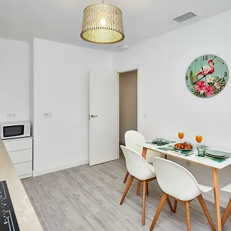 New Explanada Apartment Alicante